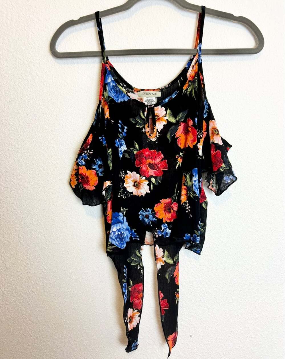 Black floral top blouse size small